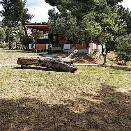 Oikismos Trikorfou Holiday home *