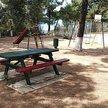 Oikismos Trikorfou Gerakini